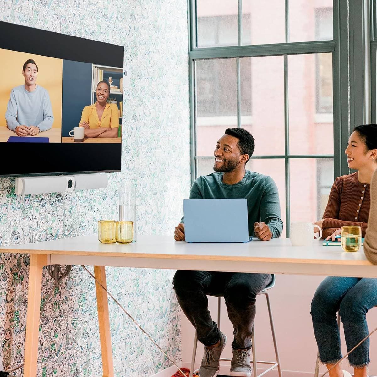 Owl Labs Owl Bar 4K Video Conferencing System – 4K Ultra‑HD AI‑Powered USB‑C Camera, 4 Omnidirectional Mics, High‑Fidelity Speaker, Intelligent Speaker Tracking & Pairing with Meeting Owl, Medium Room Hybrid Meeting Solution thumbnail 6