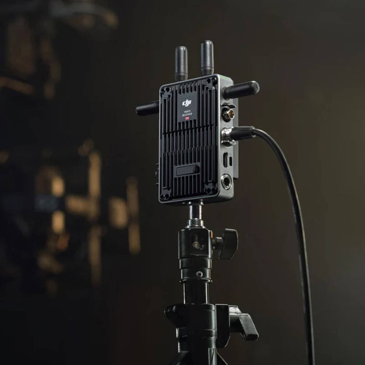 DJI Transmission (Standard Combo) – Professional Wireless Video Transmission System with Long‑Range, Low‑Latency 1080 p/60 fps Feed, Unlimited Receivers & Metadata Support, (best price in india) thumbnail 6